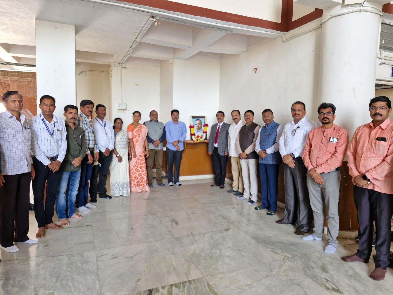 Homage to Dr. Shankarrao Chavan 